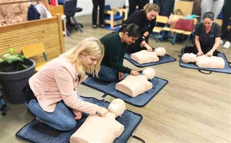 lvr cpr training adelaide|lvr cpr training perth.